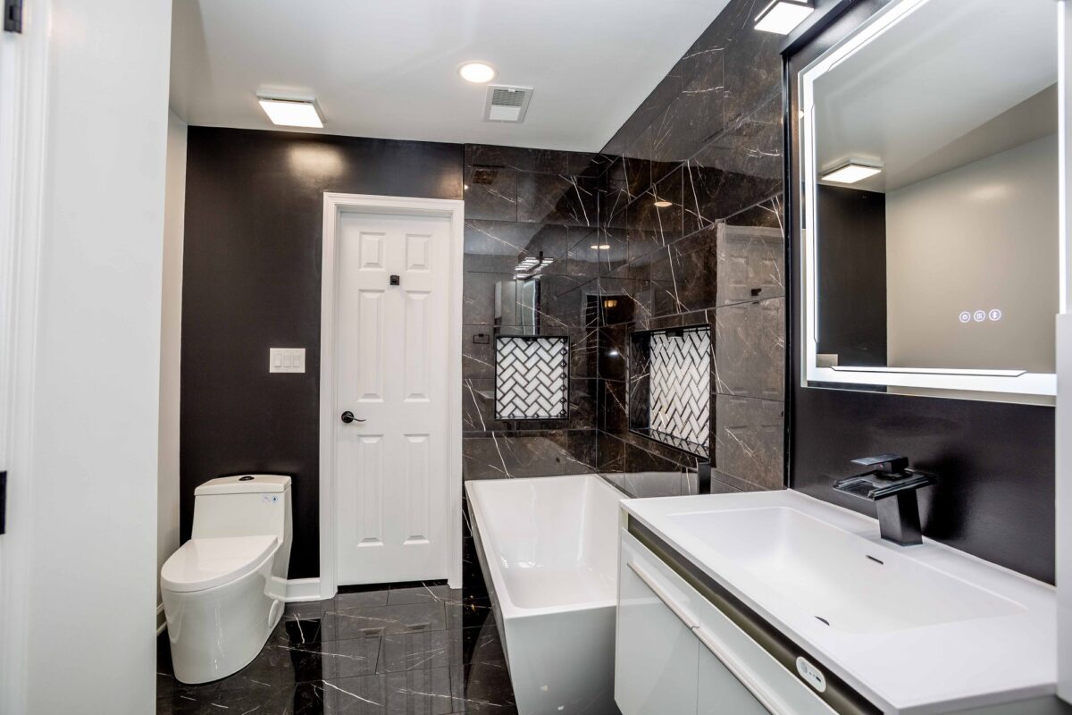 Bathroom remodel by Sam's Remodeling - recent project photo 3