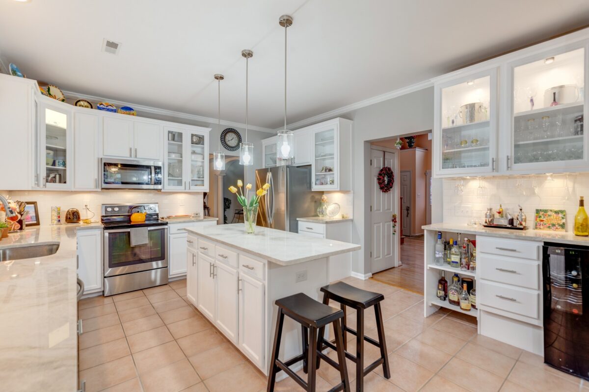 Kitchen remodel by Sam's Remodeling - recent project photo 4