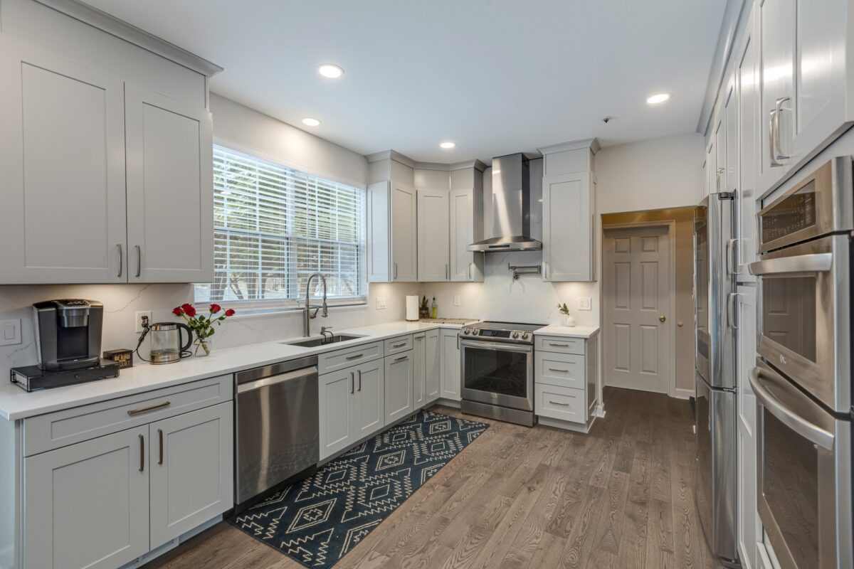 Kitchen remodel by Sam's Remodeling - recent project photo 5
