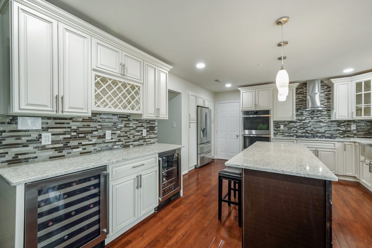 Kitchen remodel by Sam's Remodeling - recent project photo 8